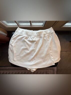 Aeropostale White Athletic Skort Shorts